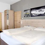 Reitingblick 3* Gai