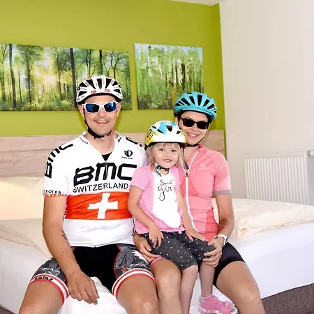 Reitingblick ホテル 3*