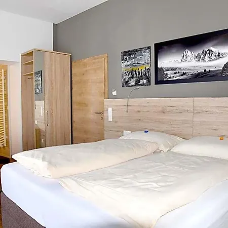 Reitingblick 3* Gai
