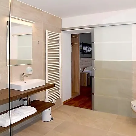 Hotel Reitingblick 3*